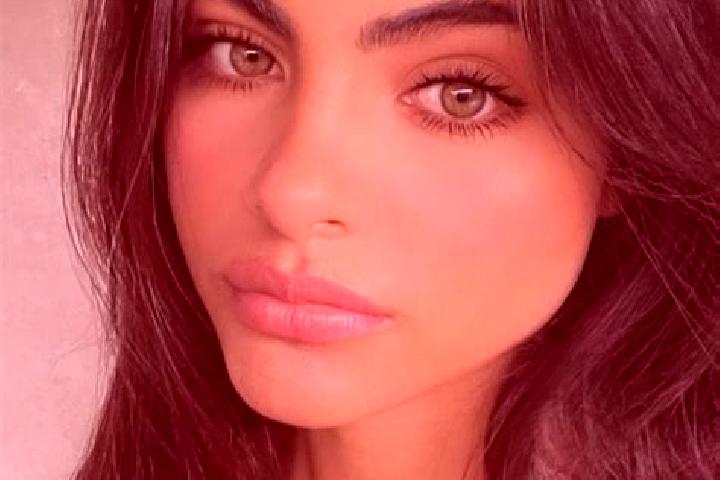 Eva, 37, a black hazel-eyed european companion based in Duvall. Offering Fetish, Party Girl, Travel Companion. Available for incall and outcall, overnight bo...
