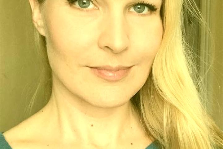 Eva, 37 — Escort in Burton, United States