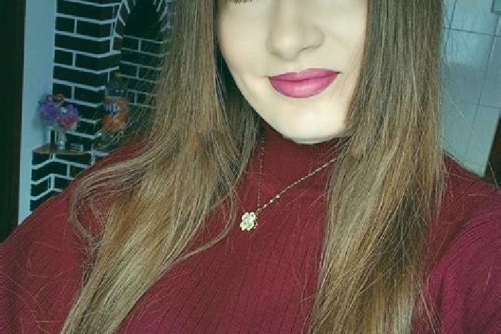 Eva, 37 — Escort in Fundu Racaciuni, Romania