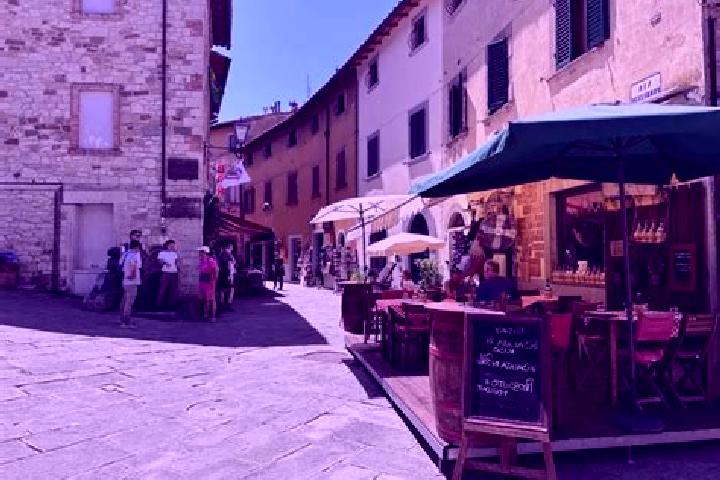 Eva, 38 — Escort in Strada in Chianti, Italy