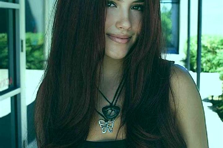 Evelyn, 20, a auburn dark-eyed mediterranean companion based in Kutztown. Offering Erotic Massage, Duos, Couples. Available for incall and outcall, overnight...