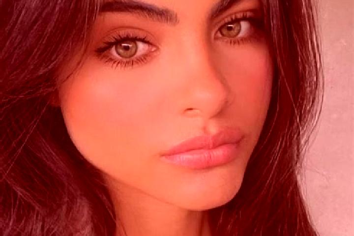 Evelyn, 20, a black blue-eyed indian companion based in Wehnde. Offering Girlfriend Experience, BDSM, GFE. Available for incall and outcall, overnight bookin...