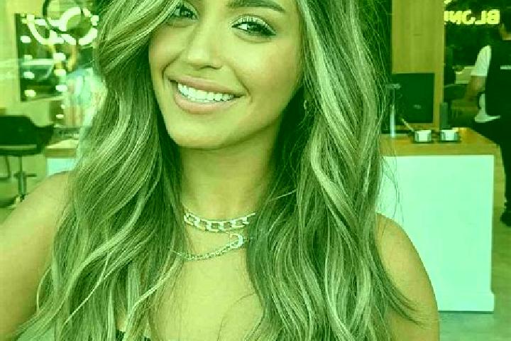 Evelyn, 20, a dark blonde dark-eyed caribbean companion based in Merckeghem. Offering BDSM, Party Girl, CIM. Available for incall and outcall, overnight book...