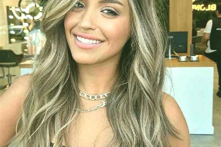 Evelyn, 20, a dark blonde grey-eyed middle eastern companion based in Mwatate. Offering 69, Party Girl, Roleplay, Massage. Available for incall and outcall, ...