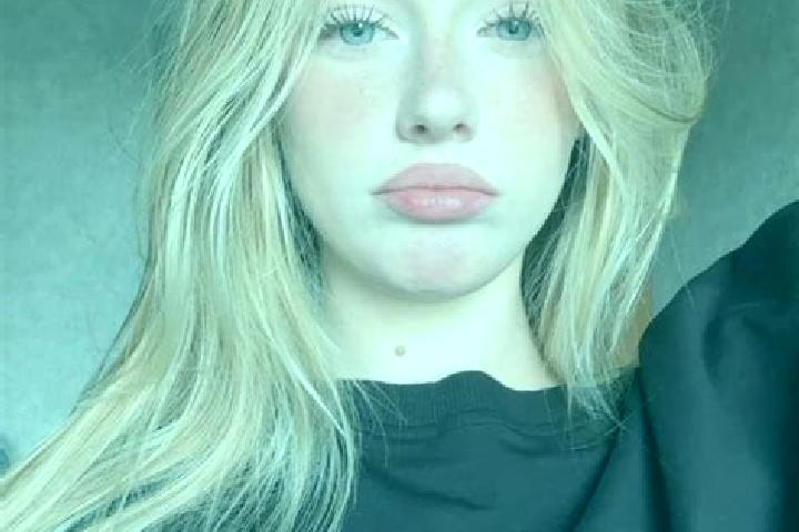 Evelyn, 21 — Escort in Babanka, Ukraine