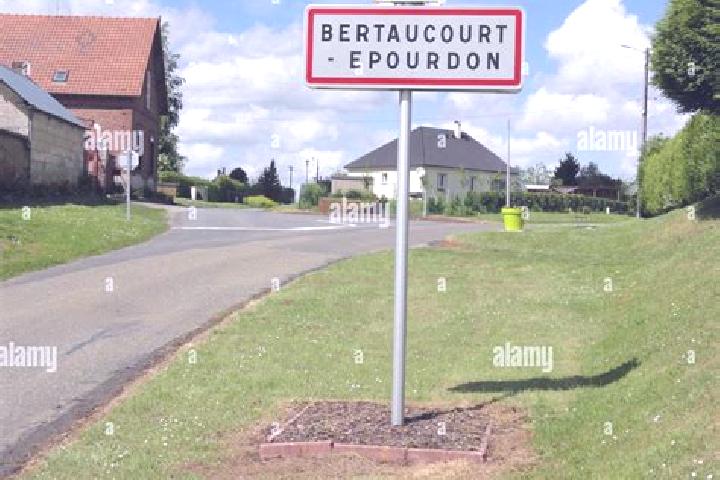 Evelyn, 21 — Escort in Bertaucourt-Epourdon, France