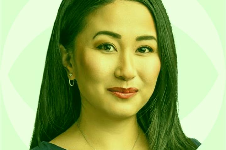 Evelyn, 21 — Escort in Jize, China