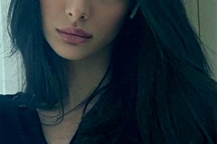 Evelyn, 22, a black brown-eyed middle eastern companion based in White River Junction. Offering Striptease, Fetish, Duos. Available for incall and outcall, d...