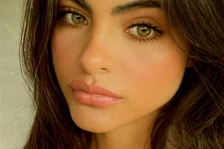 Evelyn, 22, a brunette hazel-eyed ebony companion based in Karuvanthuruthy. Offering Massage, Roleplay, Girlfriend Experience, Deep French Kissing. Available...