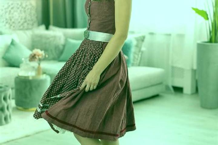 Evelyn, 22 — Escort in Balge, Germany