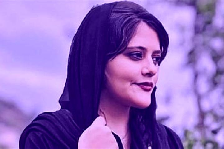 Evelyn, 22 — Escort in Shal, Iran