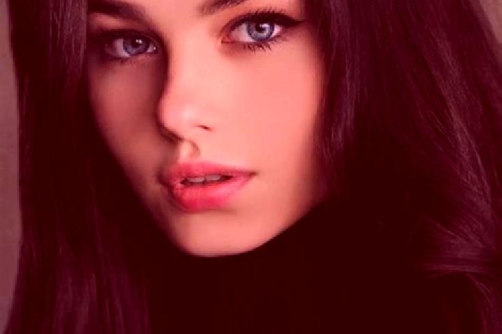 Evelyn, 23, a red dark-eyed slavic companion based in Girod. Offering Deep French Kissing, Dinner Date, Overnight, Girlfriend Experience, BDSM. Available for...