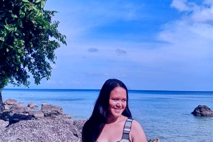 Evelyn, 23 — Escort in Abuyon, Philippines