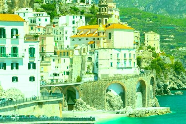 Evelyn, 23 — Escort in Capanne-Prato-Cinquale, Italy