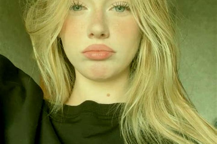 Evelyn, 23 — Escort in Leibstadt, Switzerland