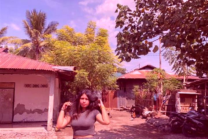 Evelyn, 23 — Escort in Waioti, Indonesia