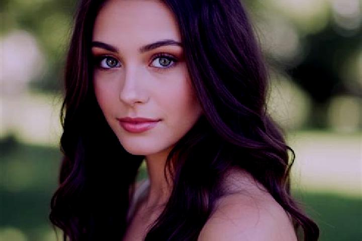 Evelyn, 24, a brunette hazel-eyed caucasian companion based in Pirlibey. Offering GFE, Deep French Kissing, 69. Available for incall and outcall, day and eve...