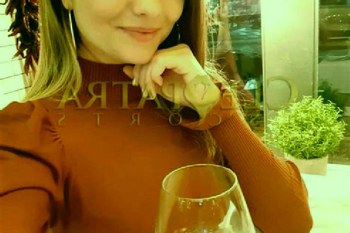 Evelyn, 24, a chestnut grey-eyed caucasian companion based in Sluhy. Offering Dinner Date, Erotic Massage, Couples, OWO. Available for incall and outcall, da...