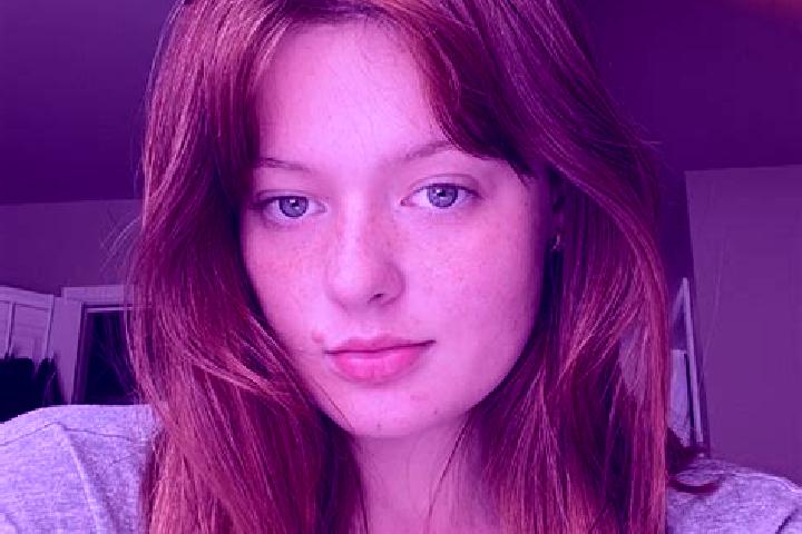 Evelyn, 24, a dark blonde amber-eyed mixed companion based in Dimacheni. Offering Tantra, CIM, 69, Duos, Dinner Date. Available for incall and outcall, overn...