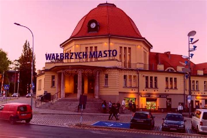 Evelyn, 24 — Escort in Walbrzych, Poland