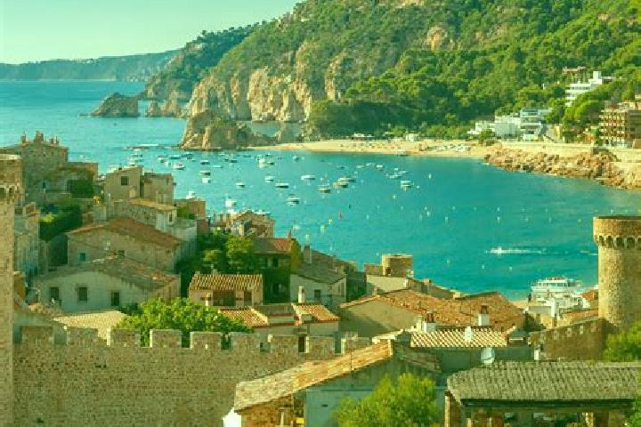 Evelyn, 25 — Escort in Atanzon, Spain