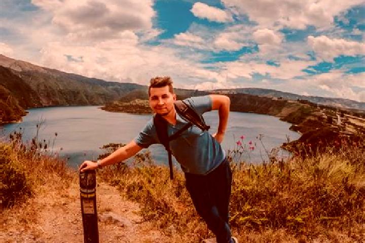 Evelyn, 25 — Escort in Azogues, Ecuador