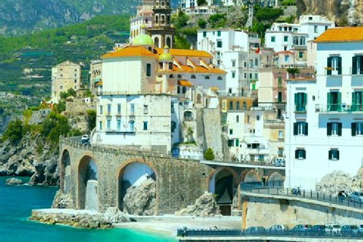 Evelyn, 25 — Escort in Clusane, Italy