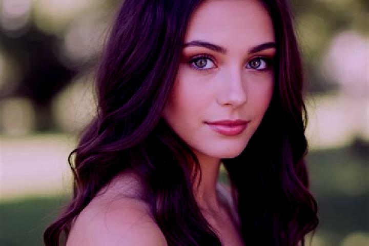 Evelyn, 26, a brunette hazel-eyed mixed companion based in Regueras de Arriba. Offering GFE, BDSM, Travel Companion. Available for incall and outcall, day an...