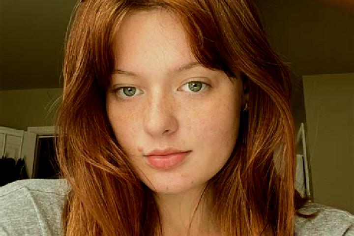 Evelyn, 26, a red brown-eyed caucasian companion based in Charbonnier-les-Mines. Offering Travel Companion, Massage, GFE, Fetish, Erotic Massage. Available f...