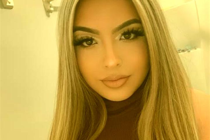 Evelyn, 27, a auburn blue-eyed mixed companion based in Chaykino. Offering Erotic Massage, Massage, Overnight, Girlfriend Experience. Available for incall an...
