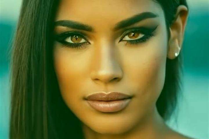 Evelyn, 27, a black amber-eyed latina companion based in Tocopero. Offering Couples, Domination, Overnight. Available for incall and outcall, day and evening...