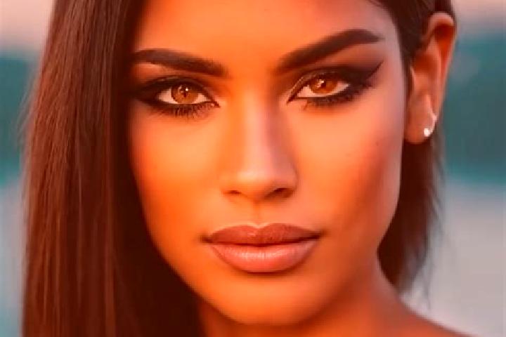 Evelyn, 27, a black dark-eyed latina companion based in Guzarah. Offering Striptease, Roleplay, Dinner Date. Available for incall and outcall, day and evenin...