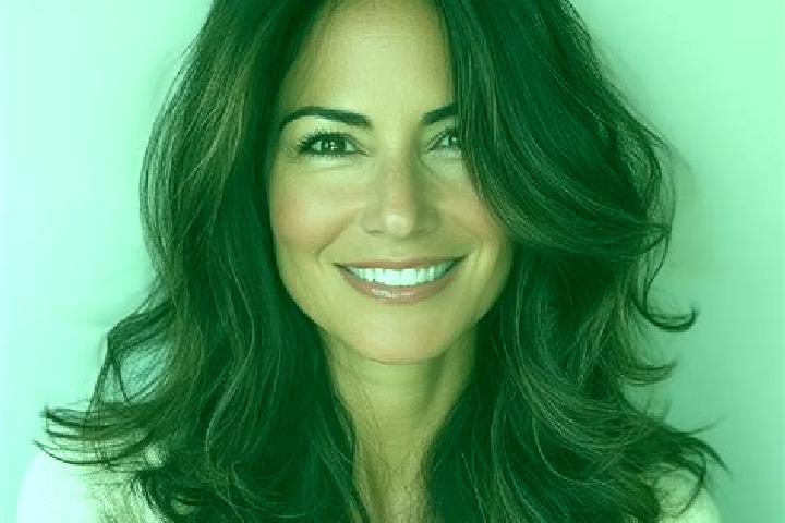 Evelyn, 27, a brunette brown-eyed middle eastern companion based in Neumarkt in der Oberpfalz. Offering A-Level, Erotic Massage, Overnight. Available for inc...