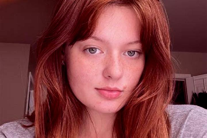 Evelyn, 27, a red blue-eyed caucasian companion based in Giudecca. Offering OWO, Dinner Date, GFE. Available for incall and outcall, overnight bookings avail...