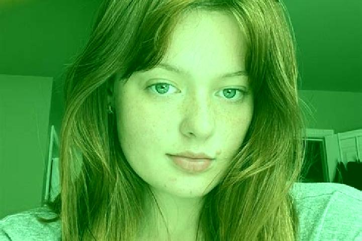 Evelyn, 27, a red grey-eyed caucasian companion based in Vighizzolo. Offering Prostate Massage, CIM, Dinner Date, Overnight, BDSM. Available for incall and o...