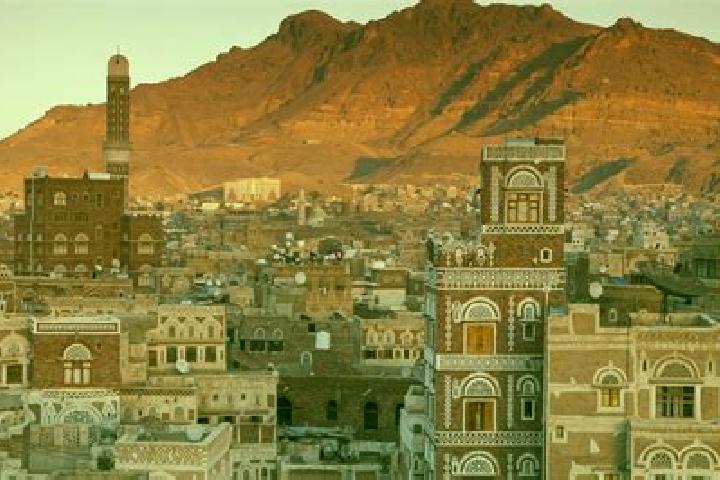 Evelyn, 27 — Escort in Kushar, Yemen