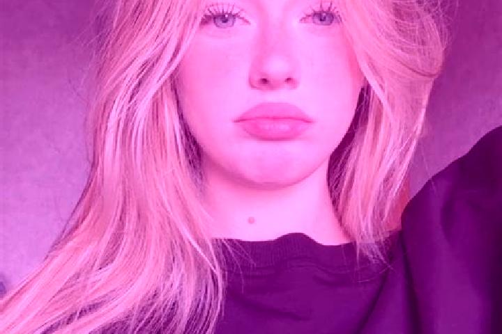 Evelyn, 27 — Escort in Vinnitsy, Russia