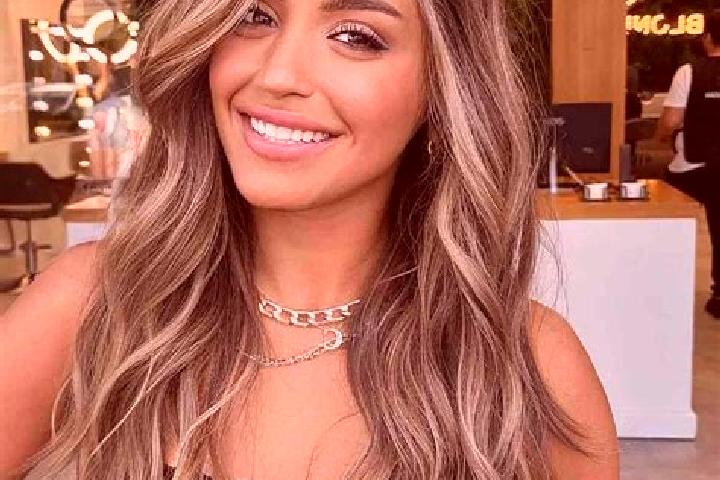 Evelyn, 28, a dark blonde dark-eyed ebony companion based in Schoenwalde. Offering Massage, 69, Dinner Date. Available for incall and outcall, overnight book...
