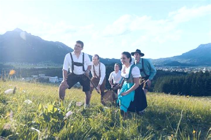 Evelyn, 28 — Escort in Breitenwang, Austria