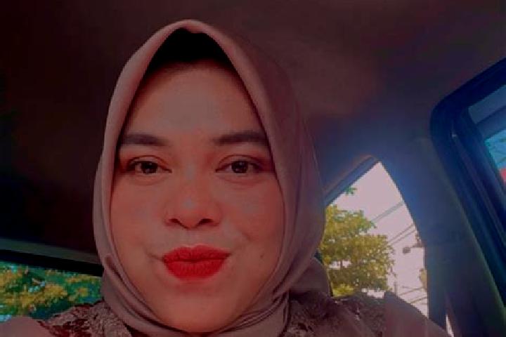 Evelyn, 28 — Escort in Langara, Indonesia