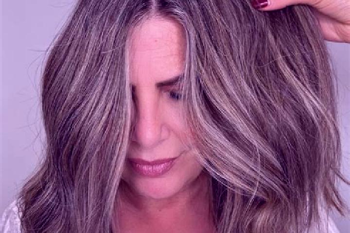 Evelyn, 29, a dark blonde grey-eyed caucasian companion based in Villanueva de la Reina. Offering Travel Companion, Dinner Date, 69, Girlfriend Experience, D...