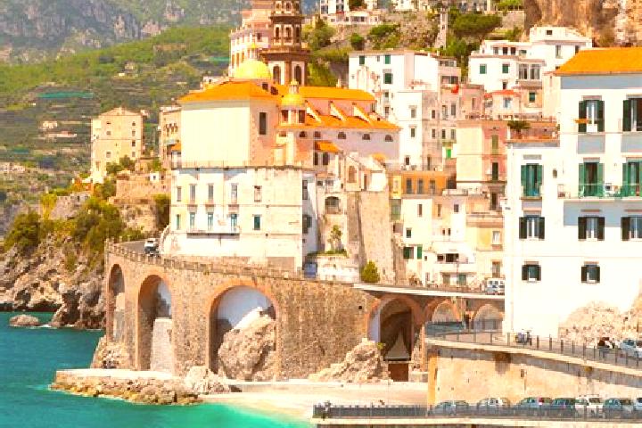Evelyn, 29 — Escort in Cavagnano, Italy