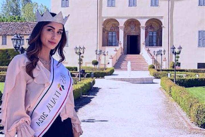 Evelyn, 29 — Escort in Qualiano, Italy