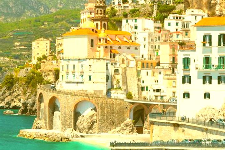 Evelyn, 29 — Escort in Surano, Italy