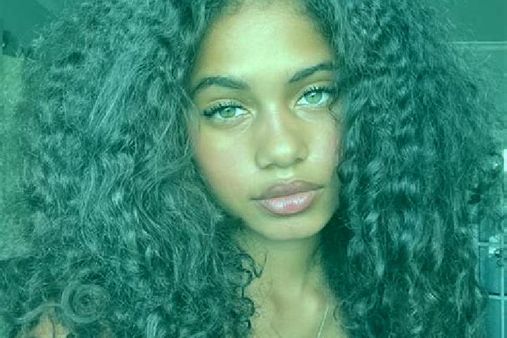 Evelyn, 30, a dark blonde blue-eyed ebony companion based in Zanesville. Offering Overnight, Party Girl, Tantra, Roleplay. Available for incall and outcall, ...