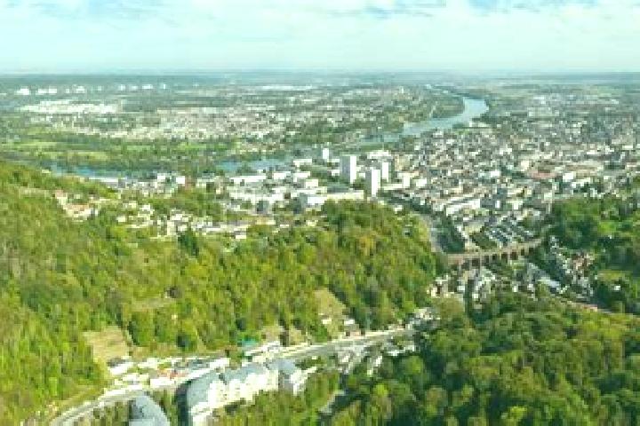 Evelyn, 30 — Escort in Notre-Dame-de-Bondeville, France