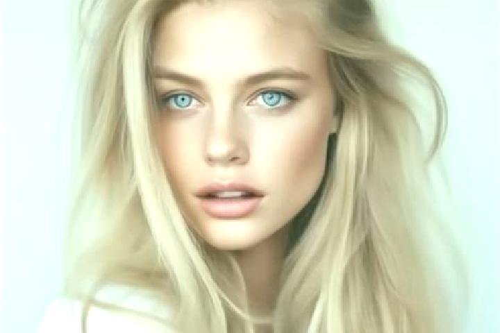 Evelyn, 31, a blonde grey-eyed slavic companion based in Giesenhausen. Offering Girlfriend Experience, Party Girl, Deep French Kissing, Dinner Date. Availabl...
