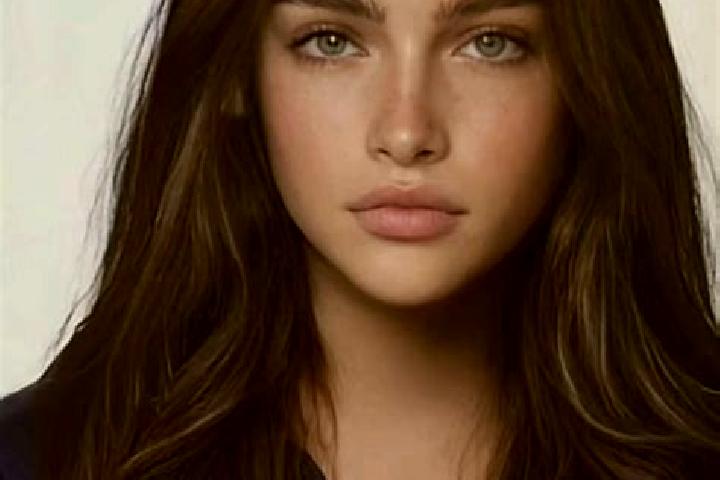 Evelyn, 31, a brunette blue-eyed caucasian companion based in Ustya-Zelene. Offering Travel Companion, Massage, OWO. Available for incall and outcall, day an...