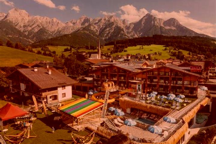 Evelyn, 31, a chestnut amber-eyed latina companion based in Maria Alm am Steinernen Meer. Offering BDSM, Party Girl. Available for incall and outcall, overni...