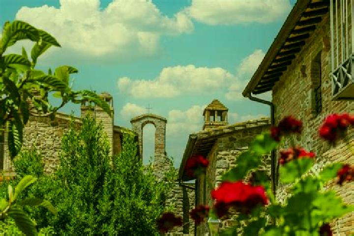 Evelyn, 31 — Escort in Castello di Cisterna, Italy